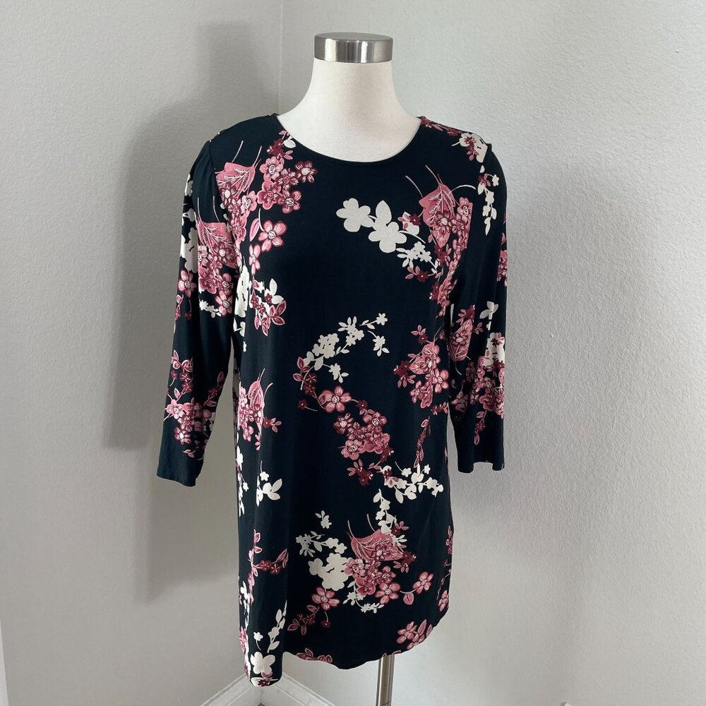 J Jill Wearever Womens Medium‎ Floral Tunic Top Pleated Back 3/4 Sleeve Shirt